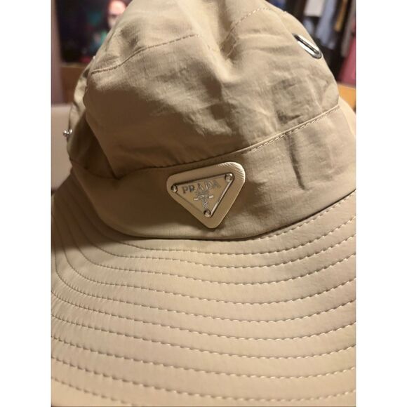 Gorgezze Prada bucket Hat - Picture 1 of 4